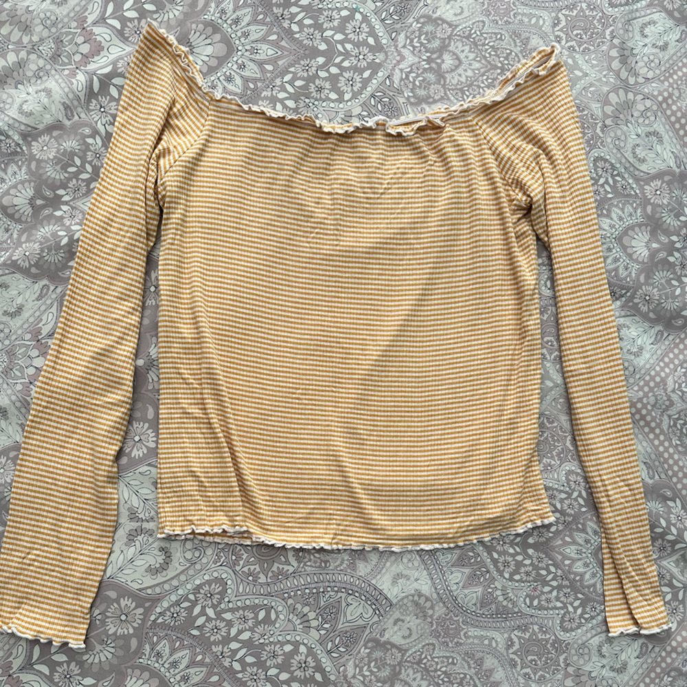 Pacsun Me to We off shoulder Top